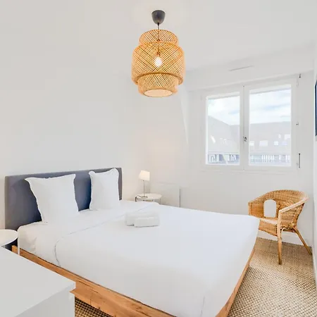 La Presqu'ile - Grand Duplex - Parking Prive - 100m De La Gare Apartamento *